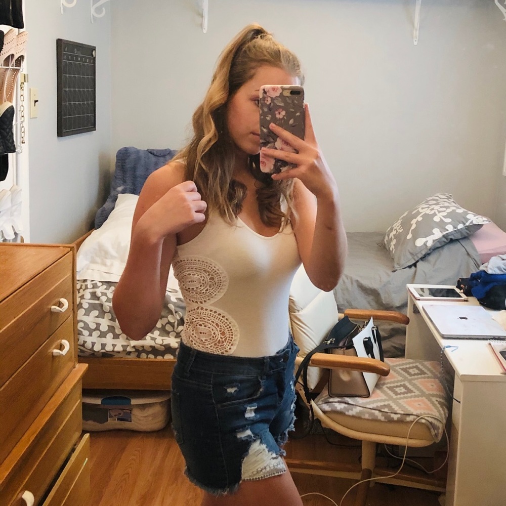 Lace body suit